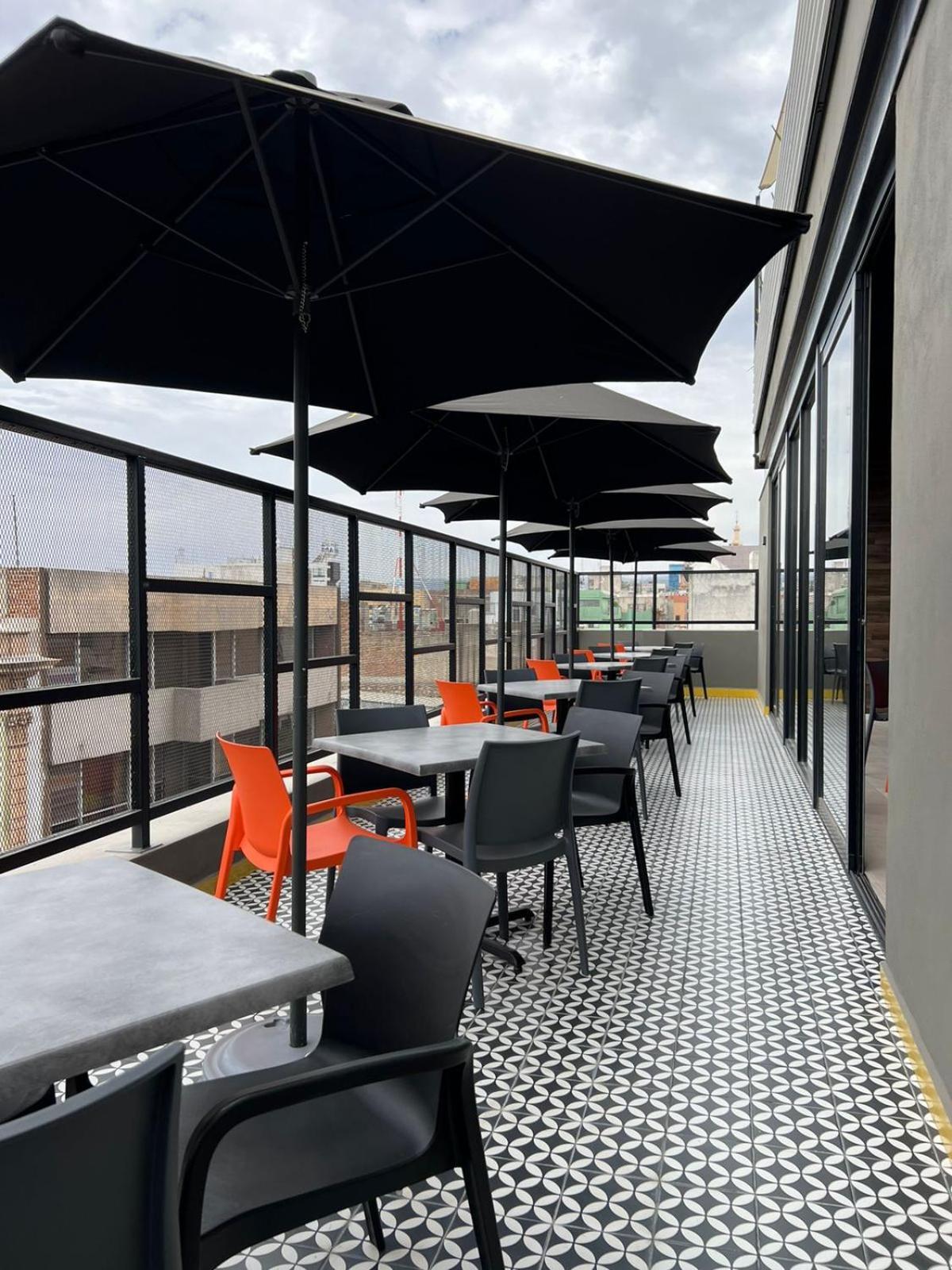 Hotel Alt Urbana León Esterno foto